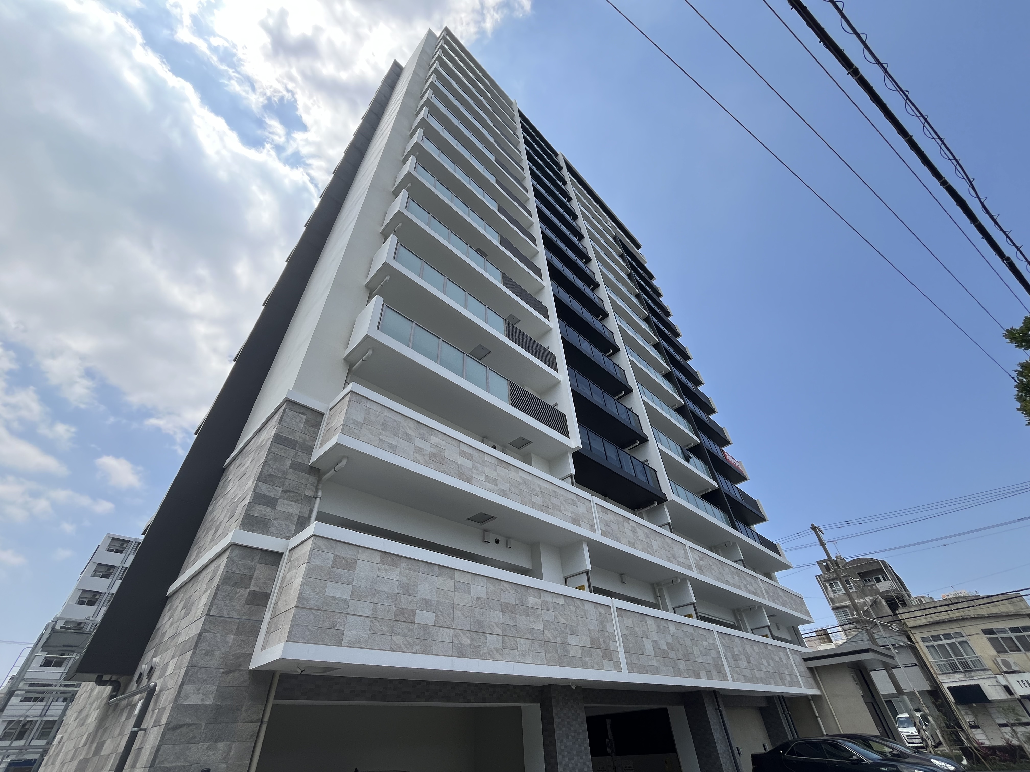 ワイズエステムコート那覇松山　1502号室